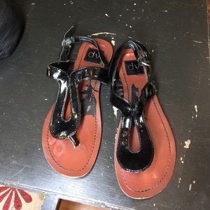 Dolce vita sandals